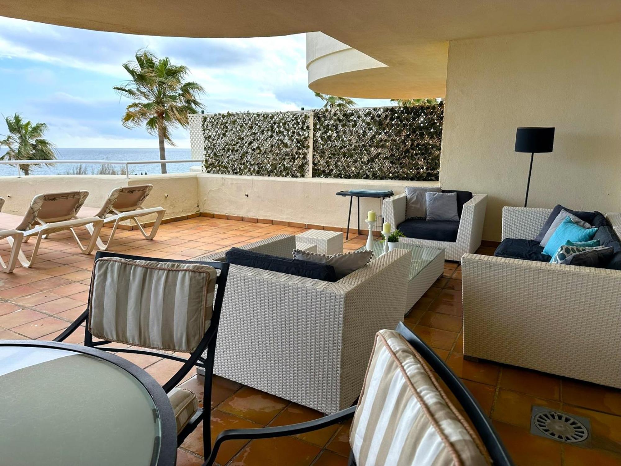 Apartments Bermuda Beach Estepona Exterior foto