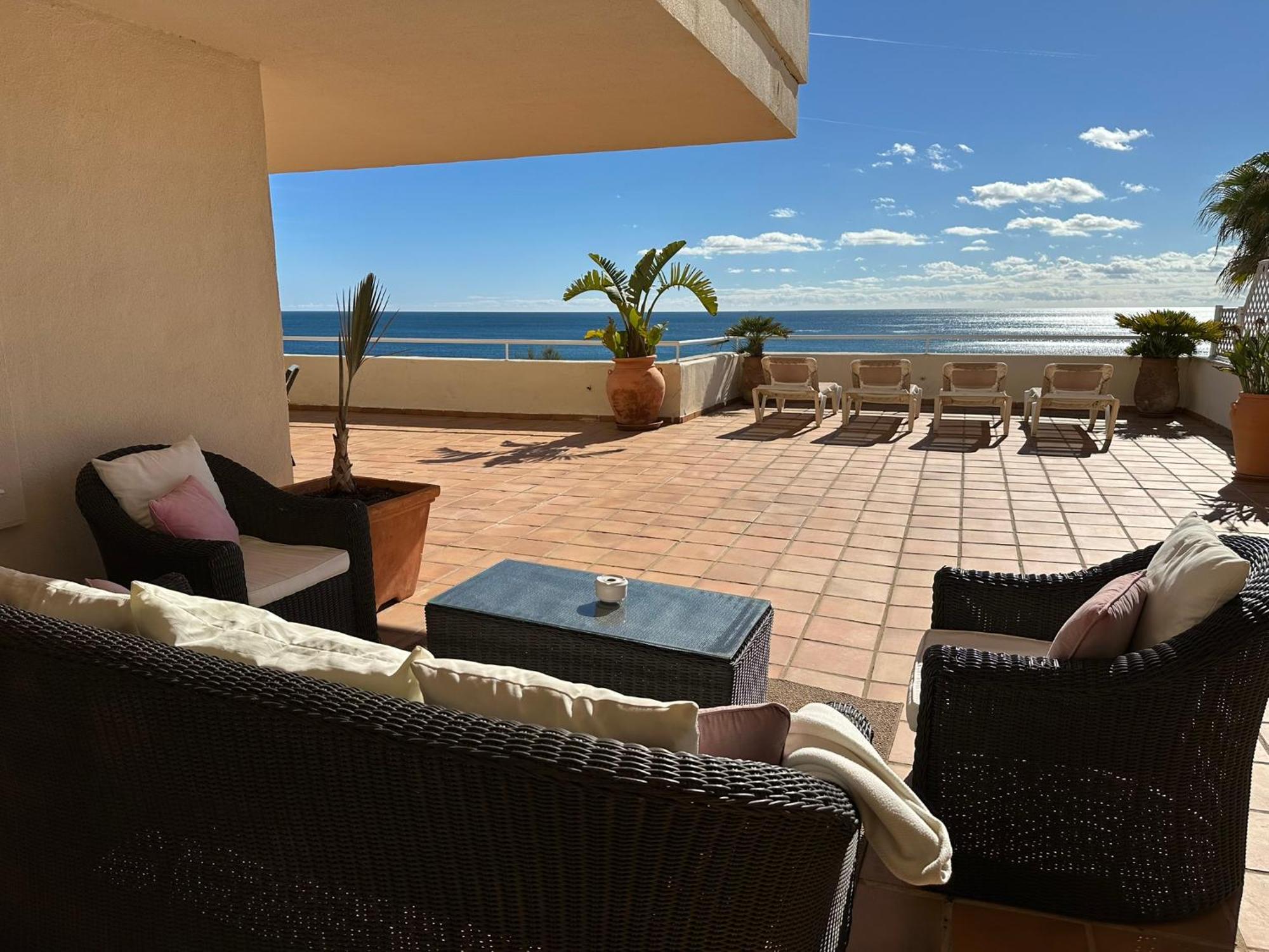 Apartments Bermuda Beach Estepona Exterior foto