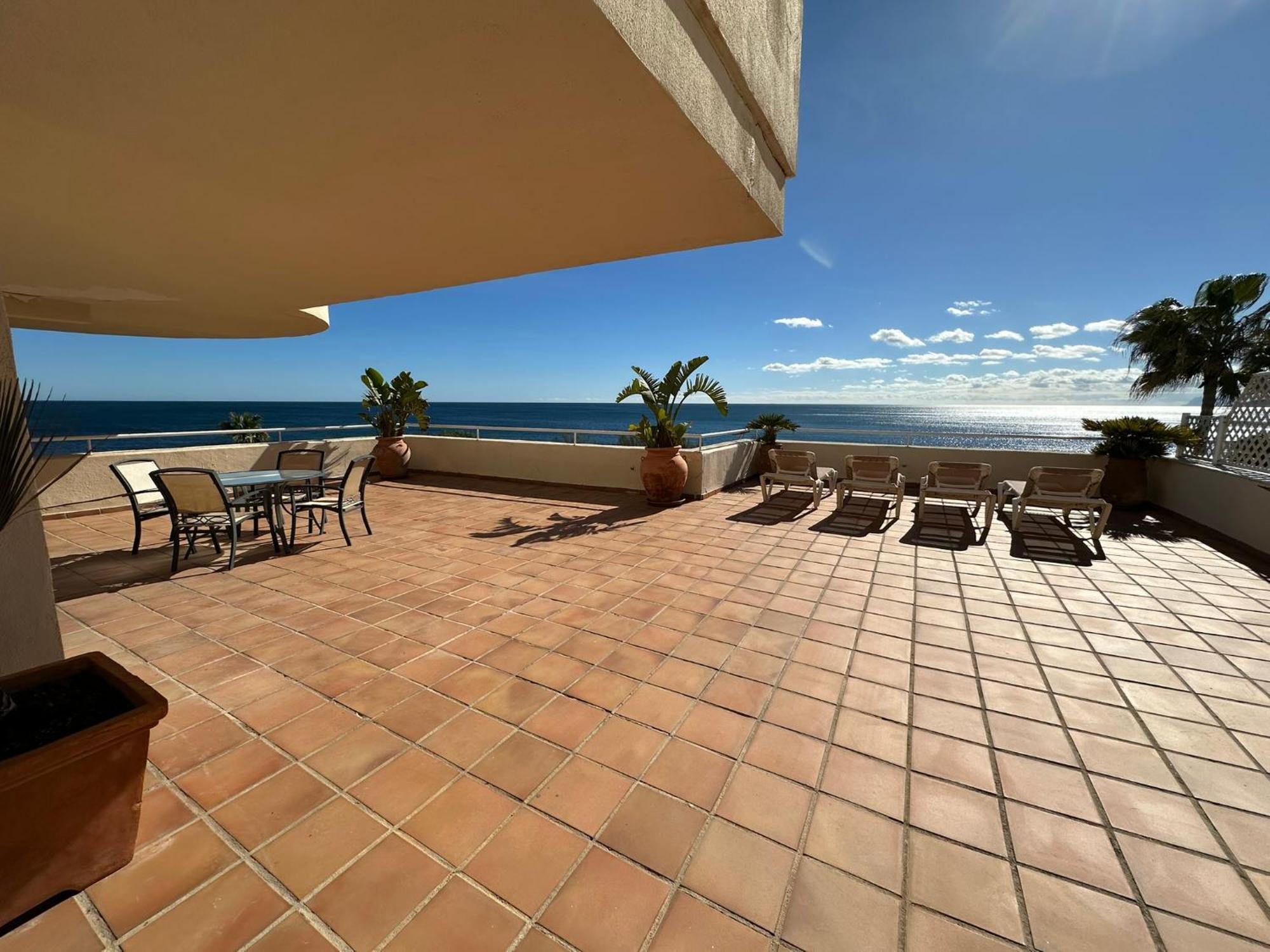 Apartments Bermuda Beach Estepona Exterior foto