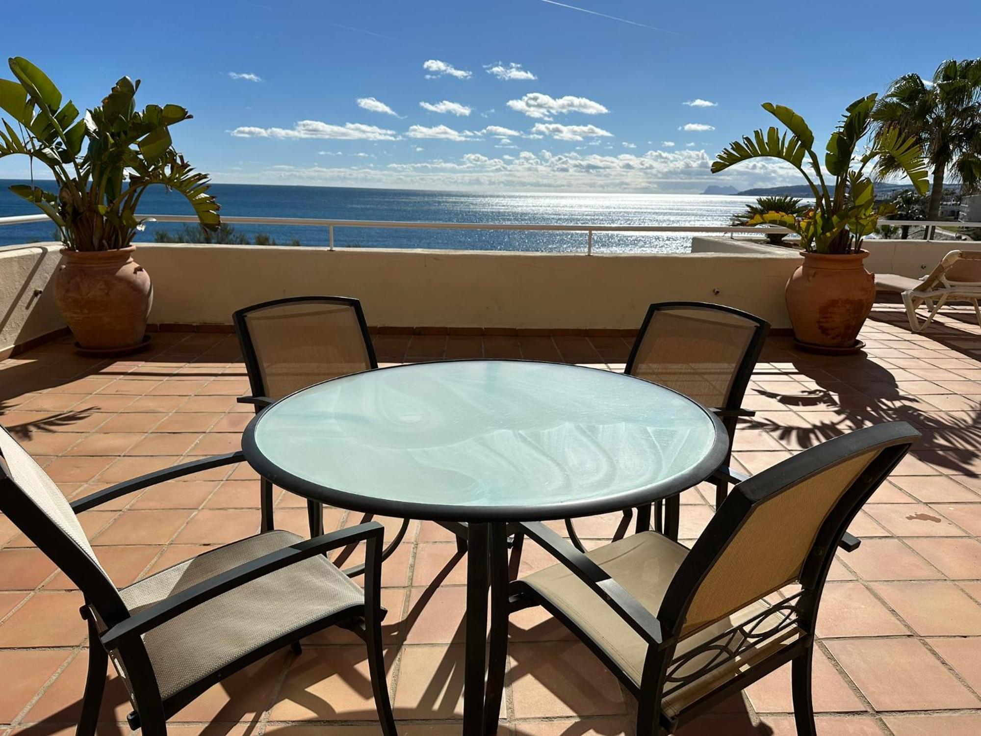 Apartments Bermuda Beach Estepona Exterior foto