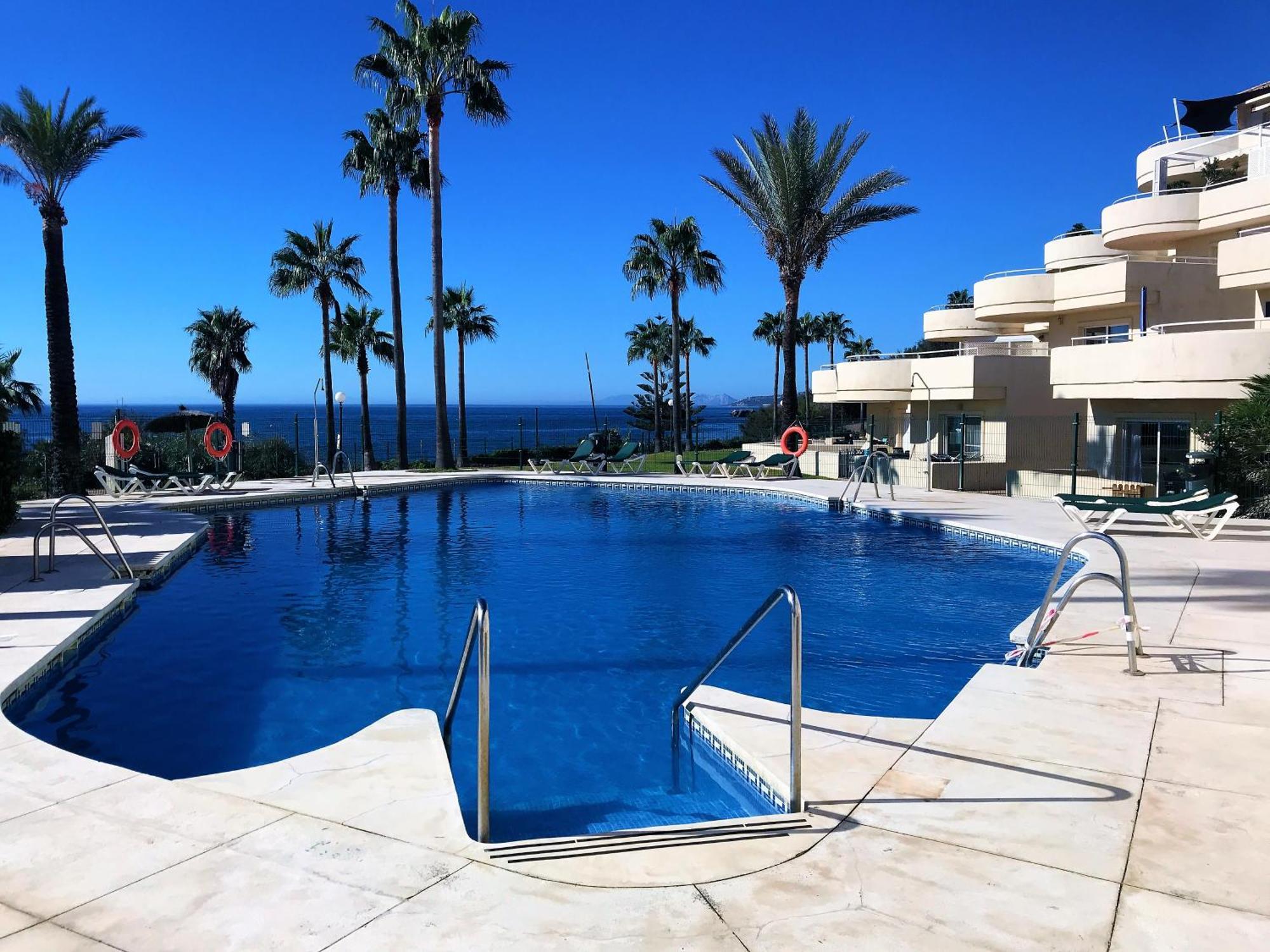 Apartments Bermuda Beach Estepona Exterior foto