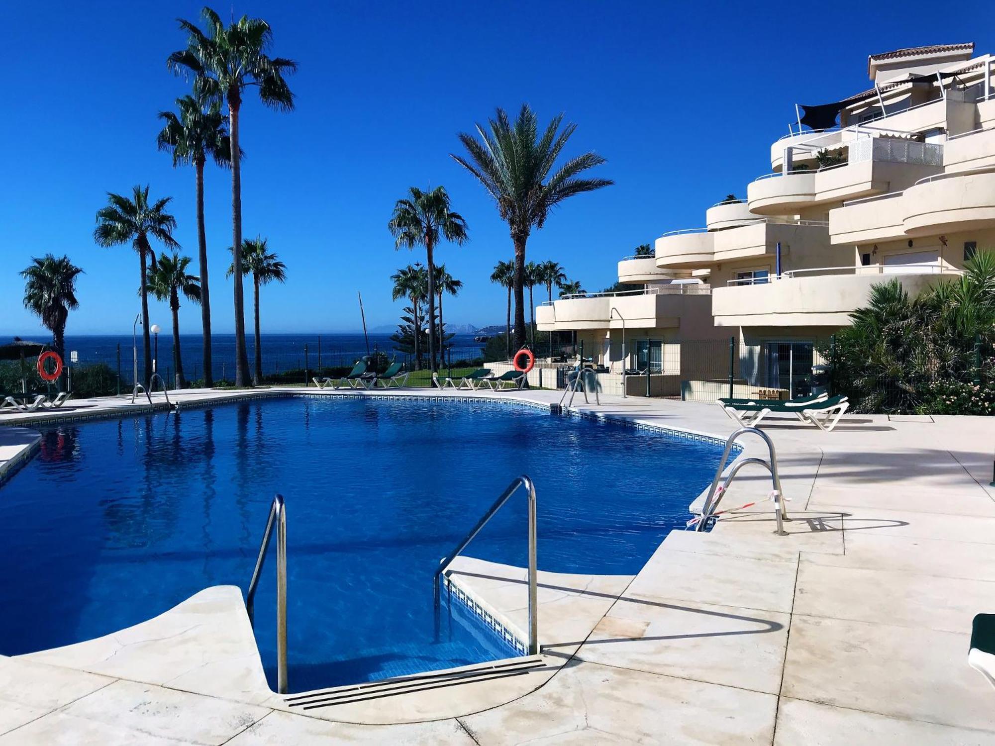 Apartments Bermuda Beach Estepona Exterior foto